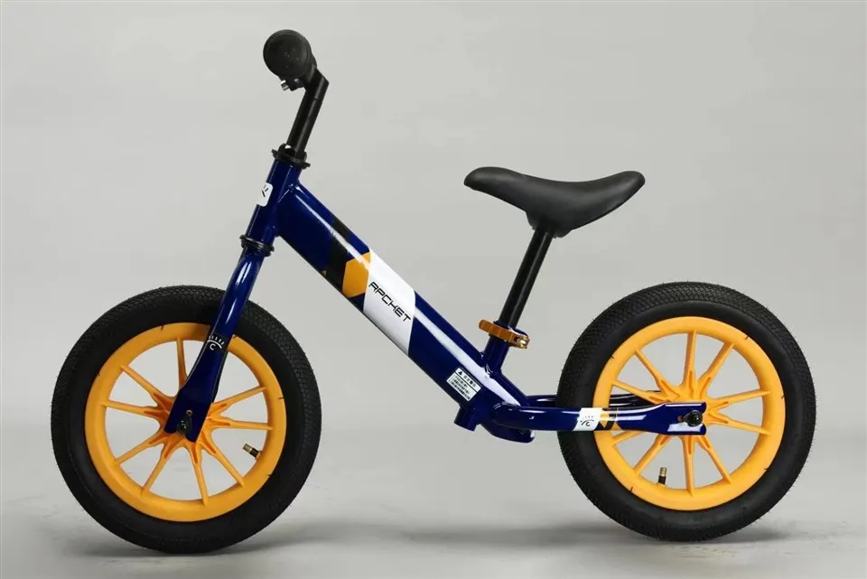 Xe đạp thăng bằng cho trẻ sơ sinh